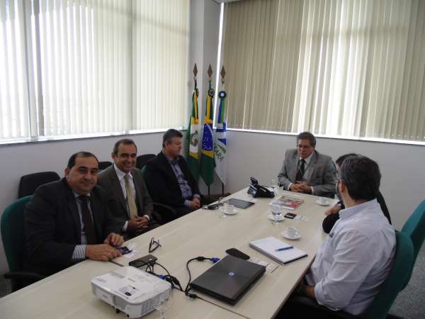 Diretoria da ZPE CEARÁ recebe representantes do Jornal Valor Econômico