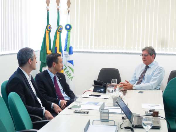 Comitiva do Banco do Brasil visita ZPE CEARÁ